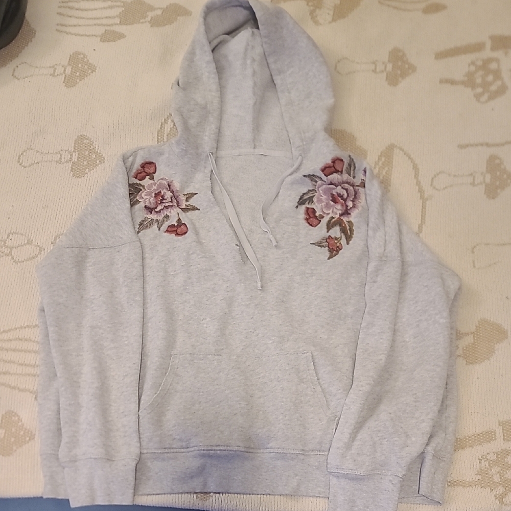 American Eagle Floral Embroidered Gray Hoodie Sweater